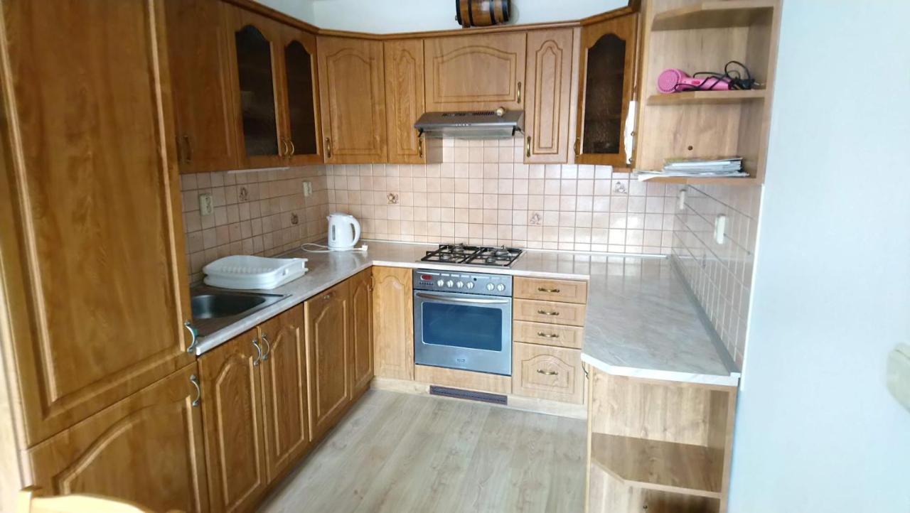 Ubytovani Na Spaciru Mikulov Buitenkant foto